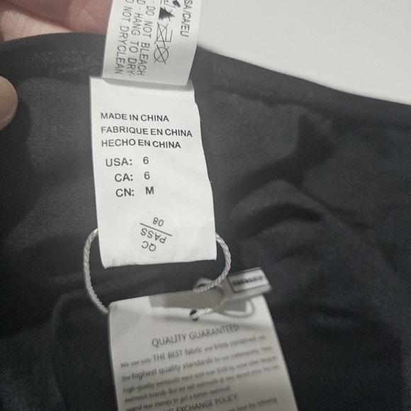 NWT Small Black Halter Plunge Swimsuit Sz 6 One Piece - Picture 7 of 12